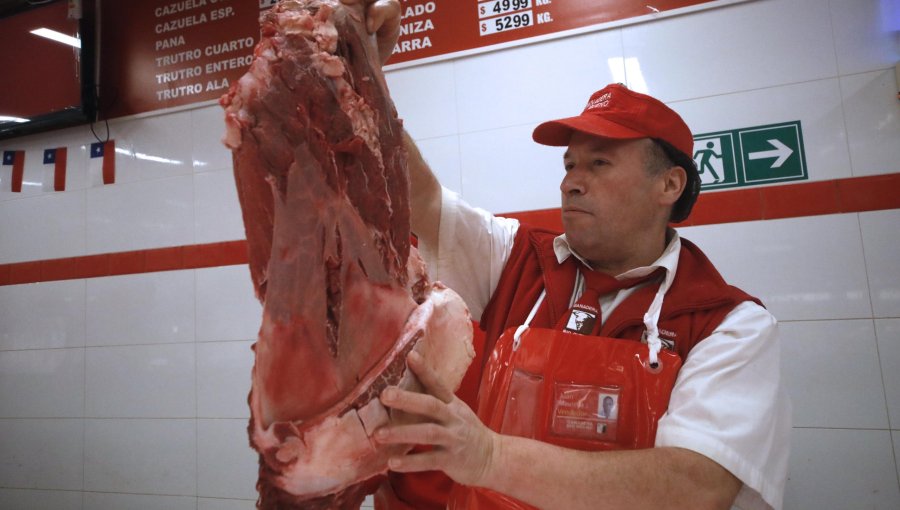IPC anotó una variación mensual de -0,4% en junio: Carne, tomates y limones fueron las principales bajas