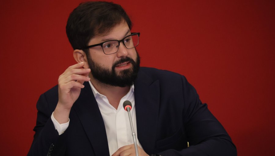 Presidente Boric ordena a la FACh entregar antecedentes a Fiscalía por funcionarios vinculados a caso de narcotráfico
