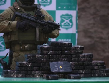 Fiscal afirma que exsuboficiales del Ejército hicieron al menos 10 envíos de drogas y que operaban desde el 2024