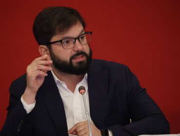 Presidente Boric ordena a la FACh entregar antecedentes a Fiscalía por funcionarios vinculados a caso de narcotráfico