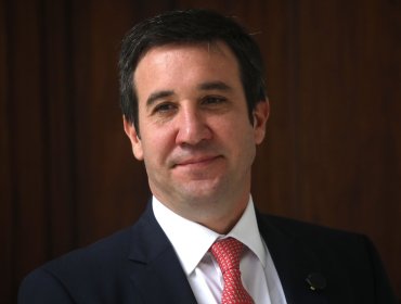 Presidente de la UDI advierte que Matthei llegará a La Moneda el 11 de marzo "sacando a los que tienen al país en crisis"
