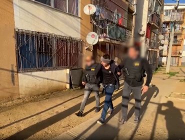 Detienen a sujeto que se fugó de comisaría en Valparaíso: es acusado de robos a locales y choferes de locomoción colectiva