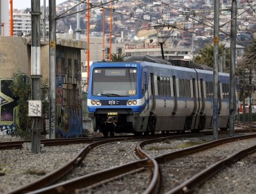 Los detalles desconocidos del nuevo traspié en la licitación del tren Valparaíso - Santiago
