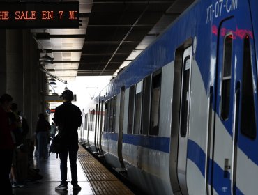 Piden sesión especial en la Cámara y citar a ministros para transparentar cronograma tras nuevo traspié del tren Valparaíso - Santiago