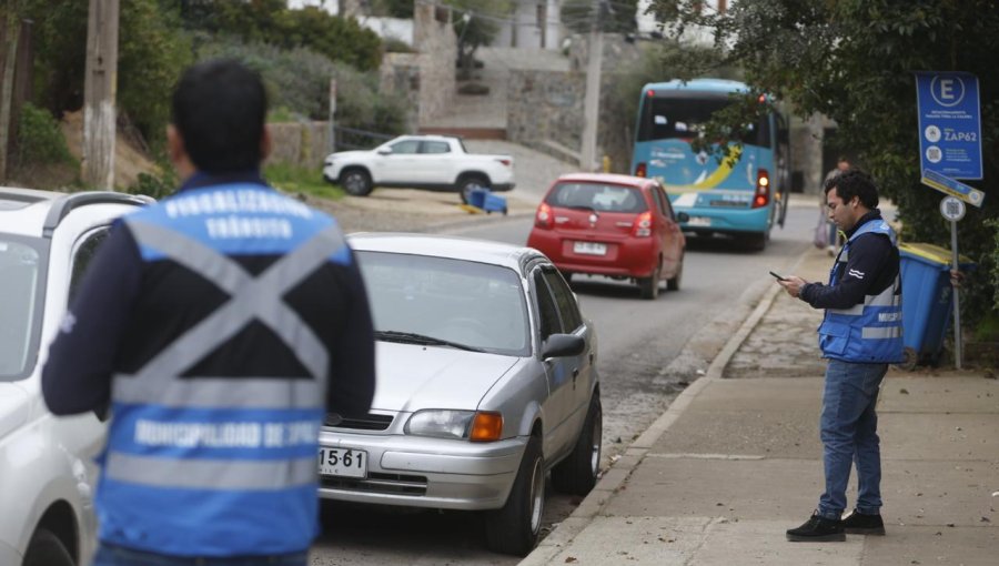 Implementan programa de fiscalización en zonas críticas para reducir infracciones en Zapallar