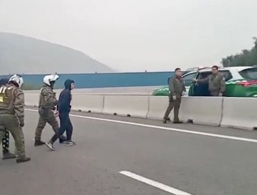 Carabineros detuvo a tres sujetos que robaron tres semáforos y luminarias en San Felipe