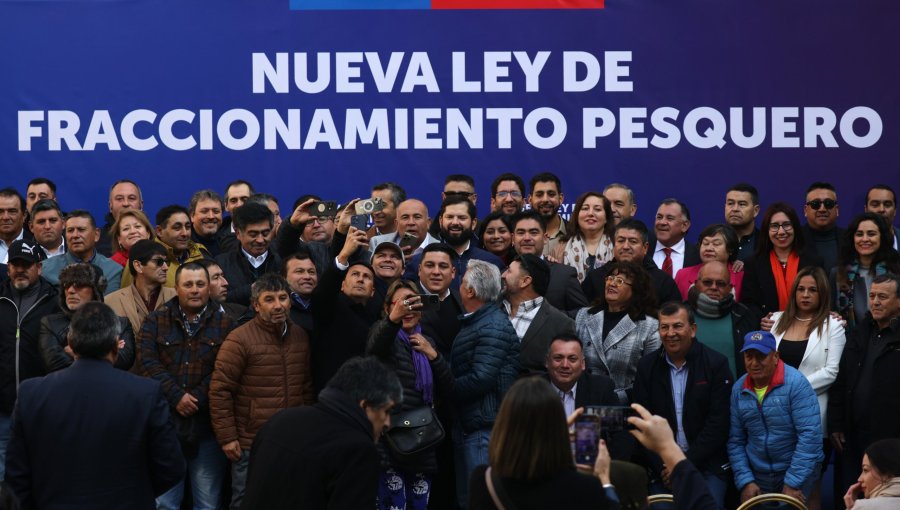 Presidente Boric promulgó ley que fija un nuevo fraccionamiento entre el sector pesquero artesanal y el industrial