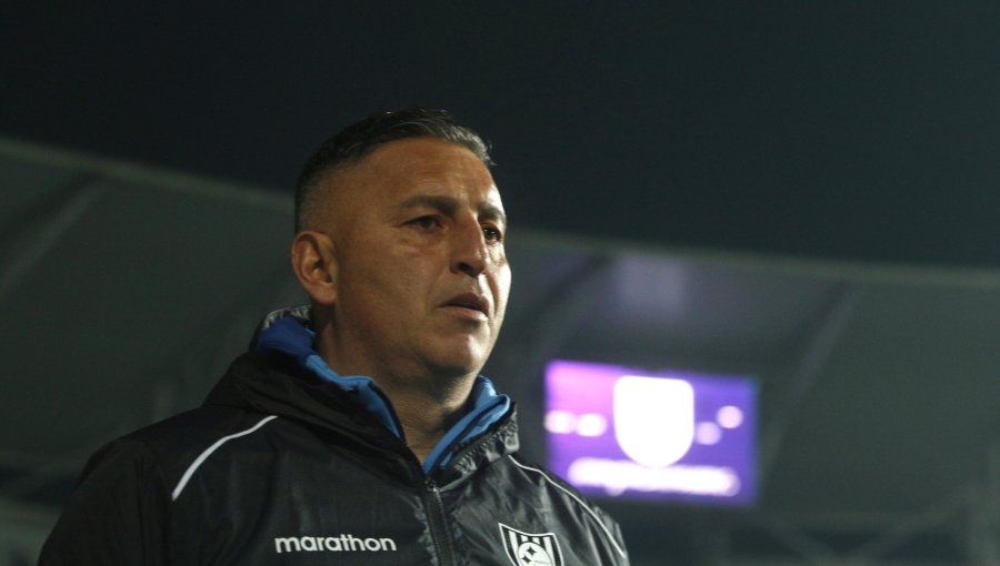 Técnico de Huachipato sueña con ganar la Copa Chile: "Hay una ventana para todos los equipos"