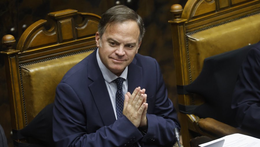 Senador Walker dice que Demócratas "está logrando el objetivo" para presentar firmas ante el Servel