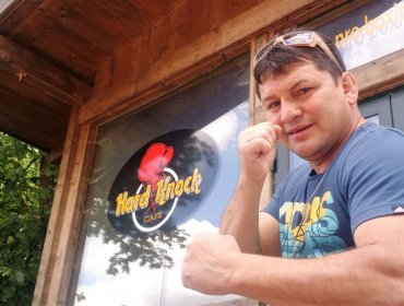 Matan con arma blanca a exboxeador Joel Mayo en Villarrica