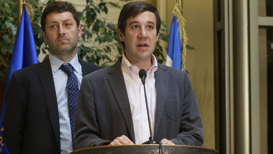 UDI llama a toda la oposición a pacto parlamentario para derrotar a la izquierda