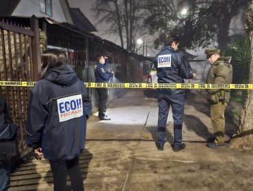 Víctima fatal sería vecino inocente: Un muerto y dos heridos por balacera en Renca