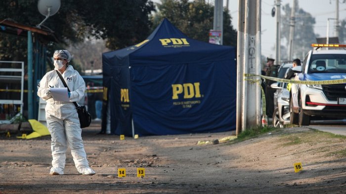 Con arresto domiciliario nocturno queda hijo de militar muerto en balacera en cancha de Colina