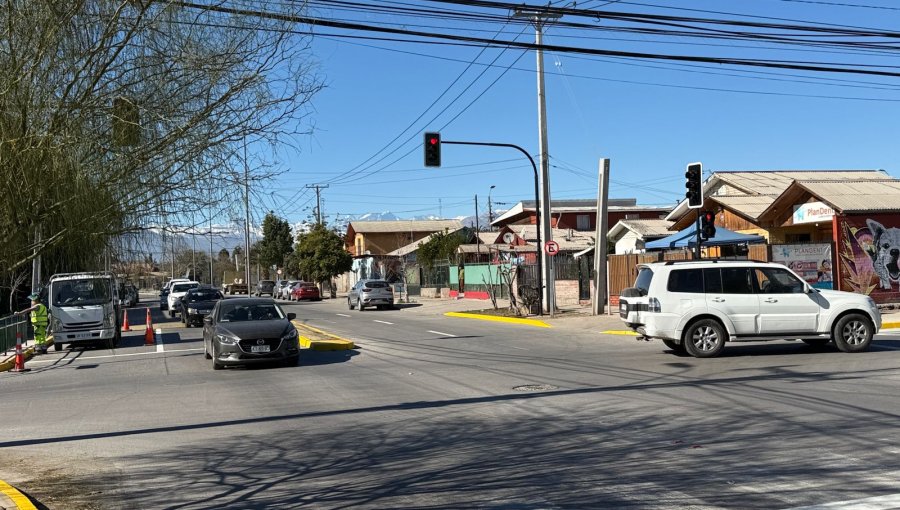 Nuevo cruce semaforizado mejorará la seguridad vial del sector norte de San Felipe