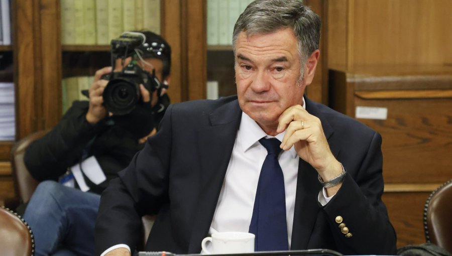 Presidente del Senado afirma que casos de drogas en FF.AA. son "un problema de seguridad nacional"