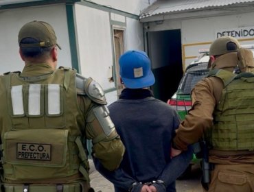 Operativo contra el comercio ilegal de San Antonio termina con tres personas detenidas