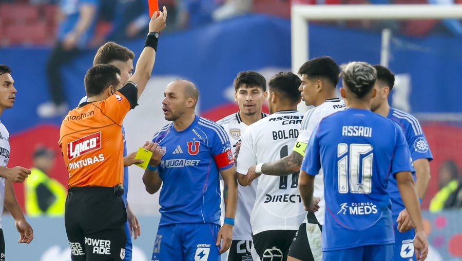 Piero Maza explica expulsiones y denuncia "gestos obscenos" de Lucas Cepeda en informe del Superclásico