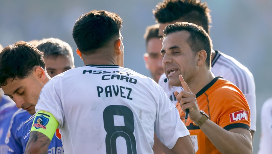 ANFP liberó los audios del VAR en los polémicos penales cobrados en el Superclásico
