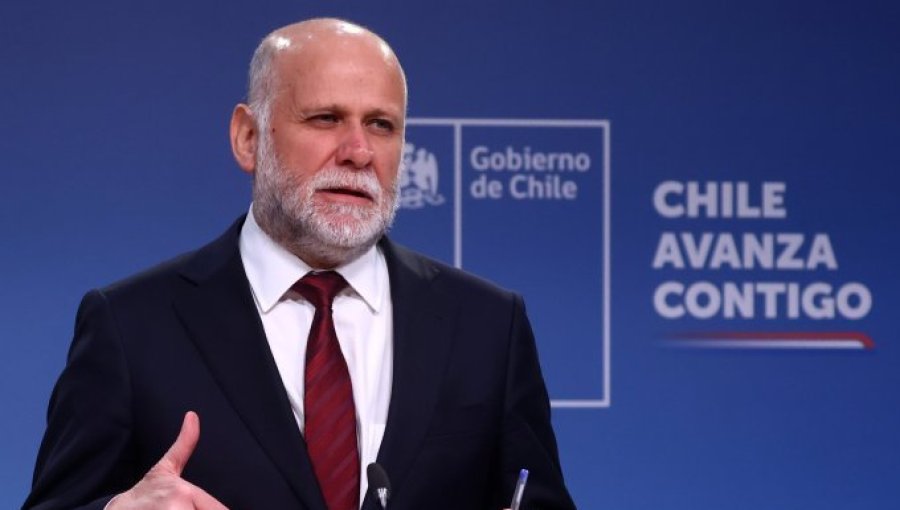 Ministro Elizalde por voto extranjero: "La residencia temporal no es suficiente"