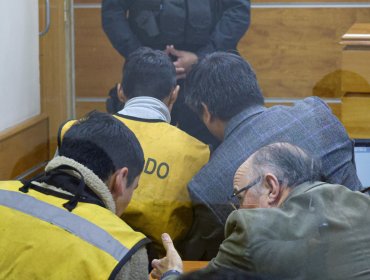 Decretan prisión preventiva para cinco exfuncionarios de la FACh acusados de narcotráfico
