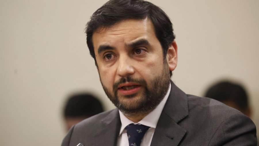 UDI evalúa acusación constitucional contra el ministro Gajardo tras liberación de sicario venezolano