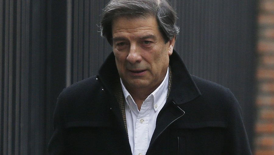 Exsubsecretario Patricio Tombolini demanda a Gonzalo Winter tras aparecer en su franja electoral