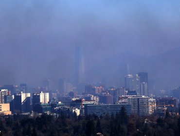Malas condiciones de ventilación generan nueva preemergencia ambiental en Santiago