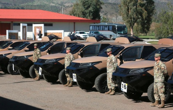 Ejército recibió 70 camionetas blindadas para reforzar labores en la frontera norte y macrozona sur