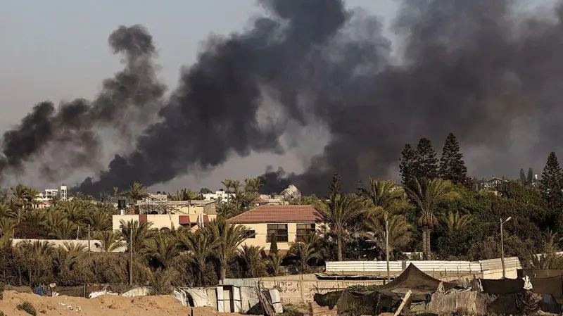 Por qué Israel no había atacado hasta ahora la ciudad de Deir al-Balah, "el último bastión de Hamás" en Gaza