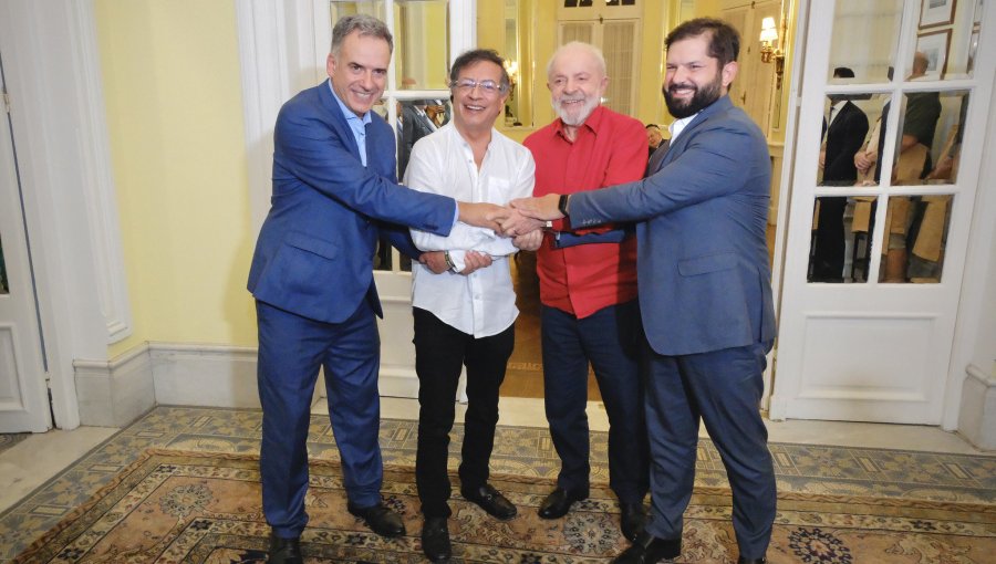 «Democracia Siempre»: Presidente Boric recibe a sus pares de Brasil, Uruguay, Colombia y España en el palacio de La Moneda