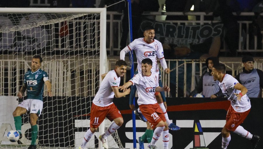 U. San Felipe respira y sale de zona de descenso tras vencer a S. Wanderers por el Ascenso