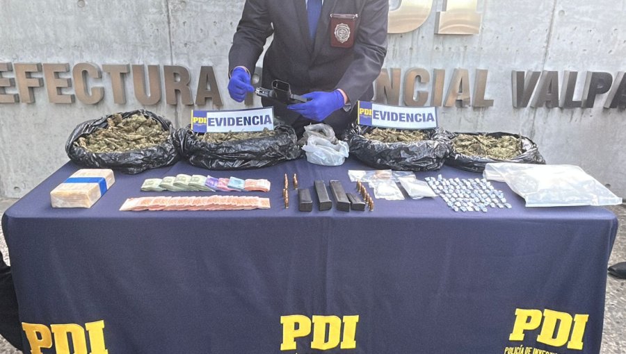 Desbaratan banda narco que tenía tomada una población de Valparaíso: droga llegaba vía «correos humanos» desde Bolivia