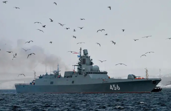 Armada rusa inicia ejercicios navales masivos en océano Pacífico y Ártico y en los mares Báltico y Caspio