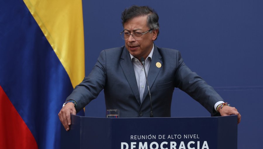 Petro compara desempeño bursátil de Colombia y Chile con caída de los mercados en Argentina: "Paradoja política"