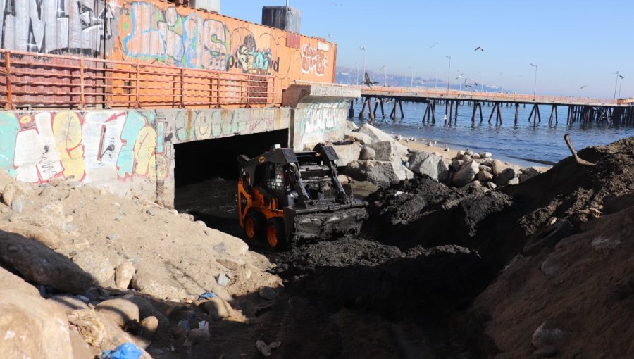 Avanzan obras para conservar red de evacuación y drenaje de aguas lluvia en Valparaíso