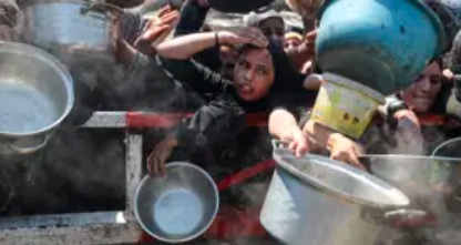 Comisión Europea afirmó que menos de cien camiones con ayuda humanitaria entran diariamente a Gaza