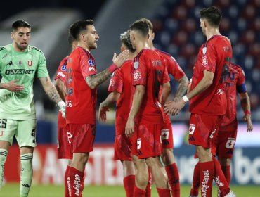 La U clasificó a los octavos de final de la Copa Sudamericana pese a perder con Guaraní