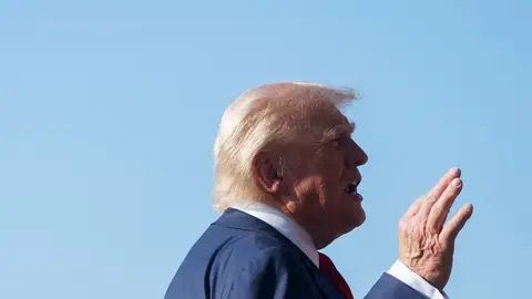 Trump acusa a Hamás de romper acuerdo de cese de hostilidades y llama a Israel a "terminar con el trabajo"