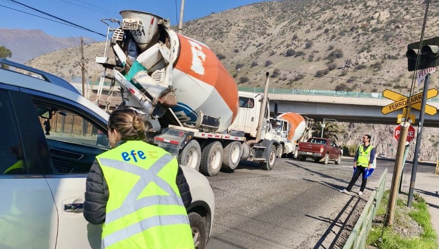 Refuerzan llamado al autocuidado en tradicional cruce ferroviario Puente del Rey de San Felipe