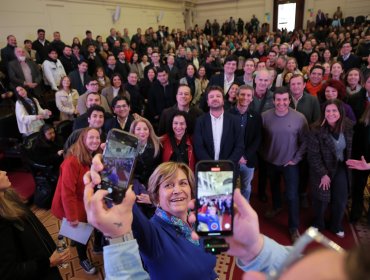 Evelyn Matthei refuerza su programa y critica las “mentiras” sobre su candidatura