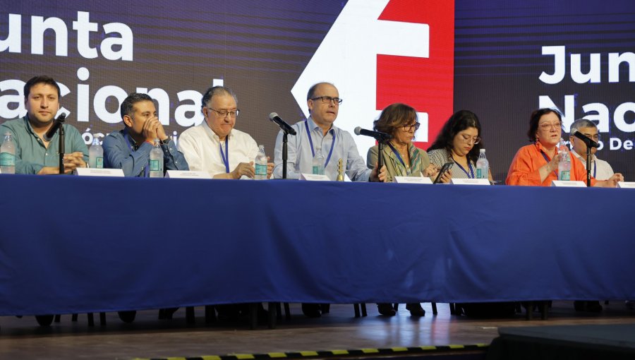 Sábado clave para la Democracia Cristiana: Se define apoyo a Jara, candidato propio o libertad de acción