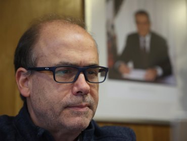 Alberto Undurraga renuncia a la presidencia de la DC tras decisión de apoyar a Jeannette Jara