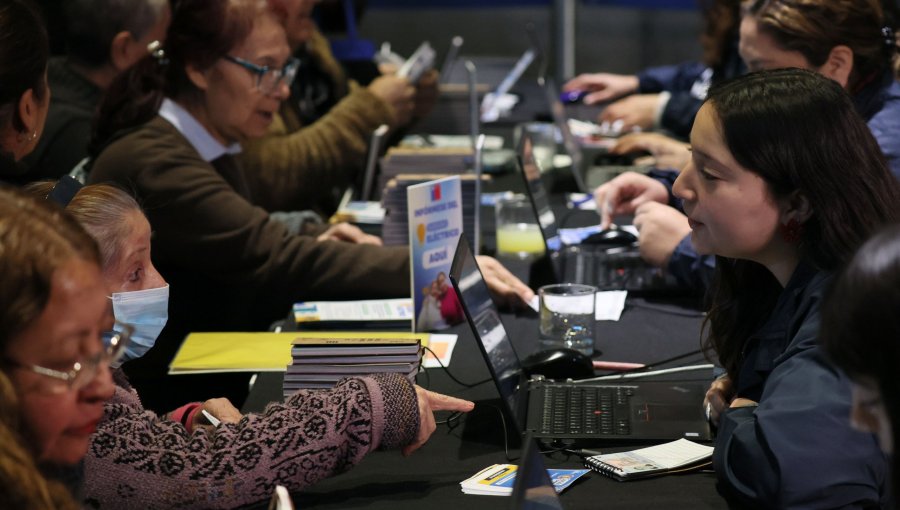Empleados públicos superan el millón y la mayoría trabaja en el sector municipal, según un análisis
