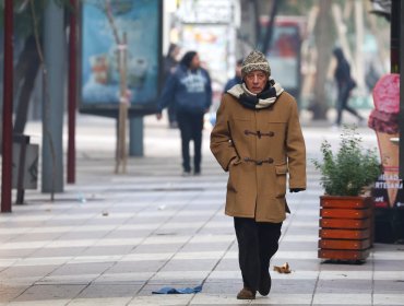 Primer mes del invierno ha sido el menos lluvioso desde 1998 en el Gran Santiago: advierten que el 2025 terminaría con déficit