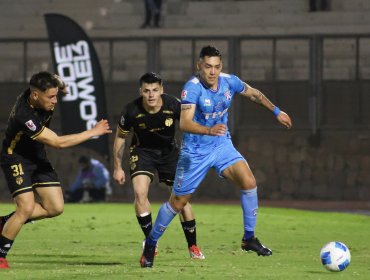San Marcos de Arica dejó escapar el triunfo y sumó un amargo empate con Magallanes en el Ascenso