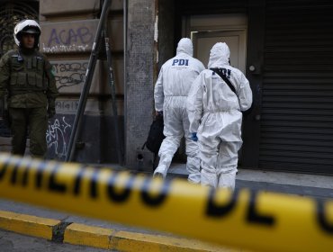 Con el método del oxicorte ingresaron los delincuentes que robaron en sucursal del Banco Itaú en pleno centro de Valparaíso