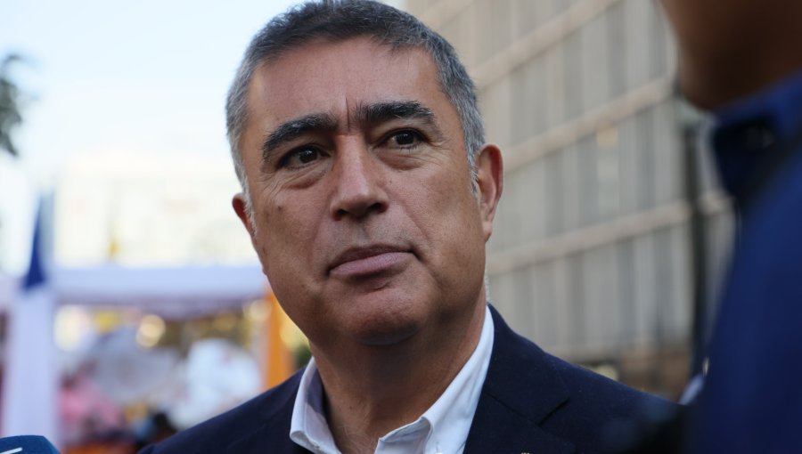 Desbordes confirma apoyo a Kast en eventual segunda vuelta pese a indecisión de Matthei