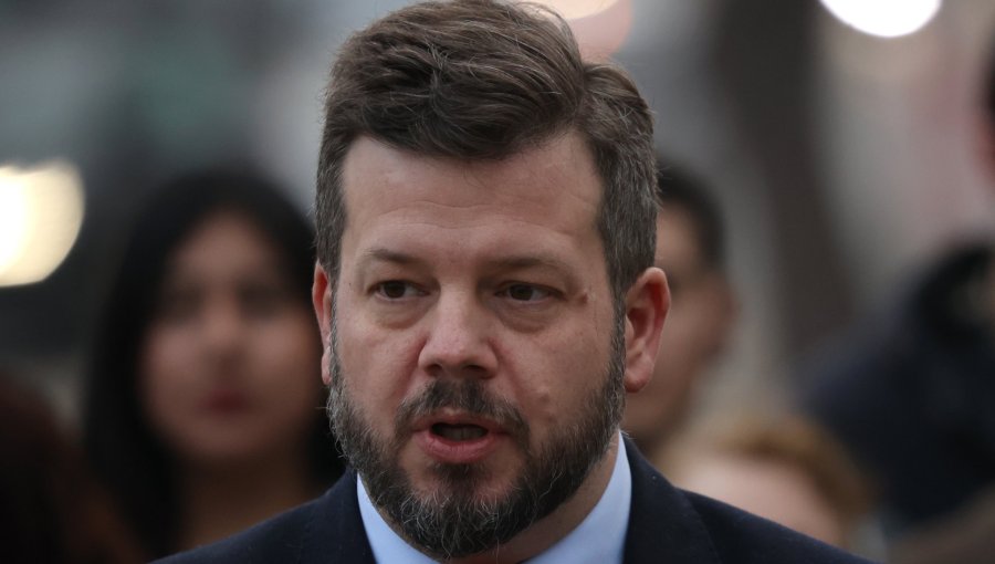 Kaiser llama a la unidad de la oposición ante tensión entre Matthei y Kast: "No olvidemos que el adversario está al frente"