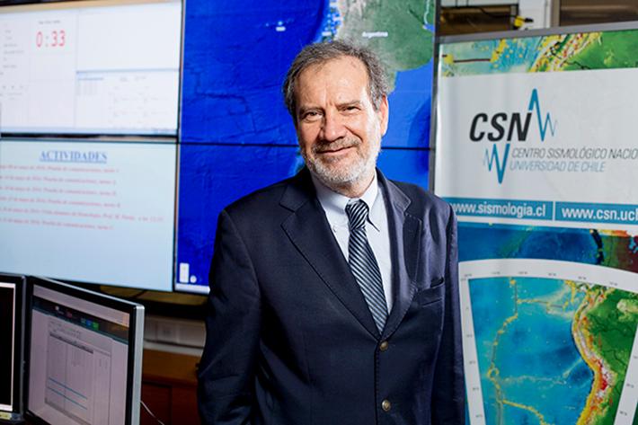 Director del Centro Sismológico y terremoto en Rusia: "Es muy similar al de 2010 en Maule"