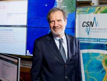 Director del Centro Sismológico y terremoto en Rusia: "Es muy similar al de 2010 en Maule"